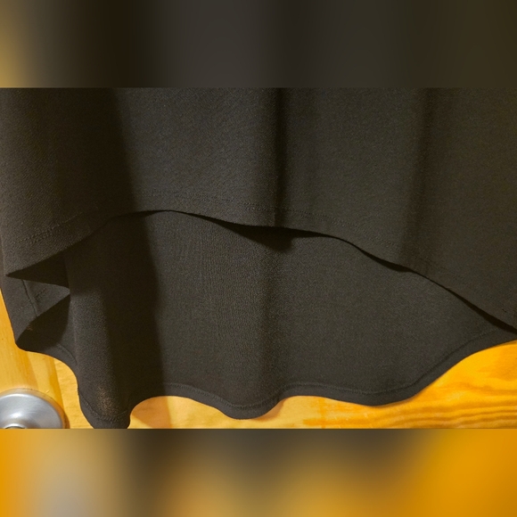 LulaRoe Irma - Picture 4 of 6